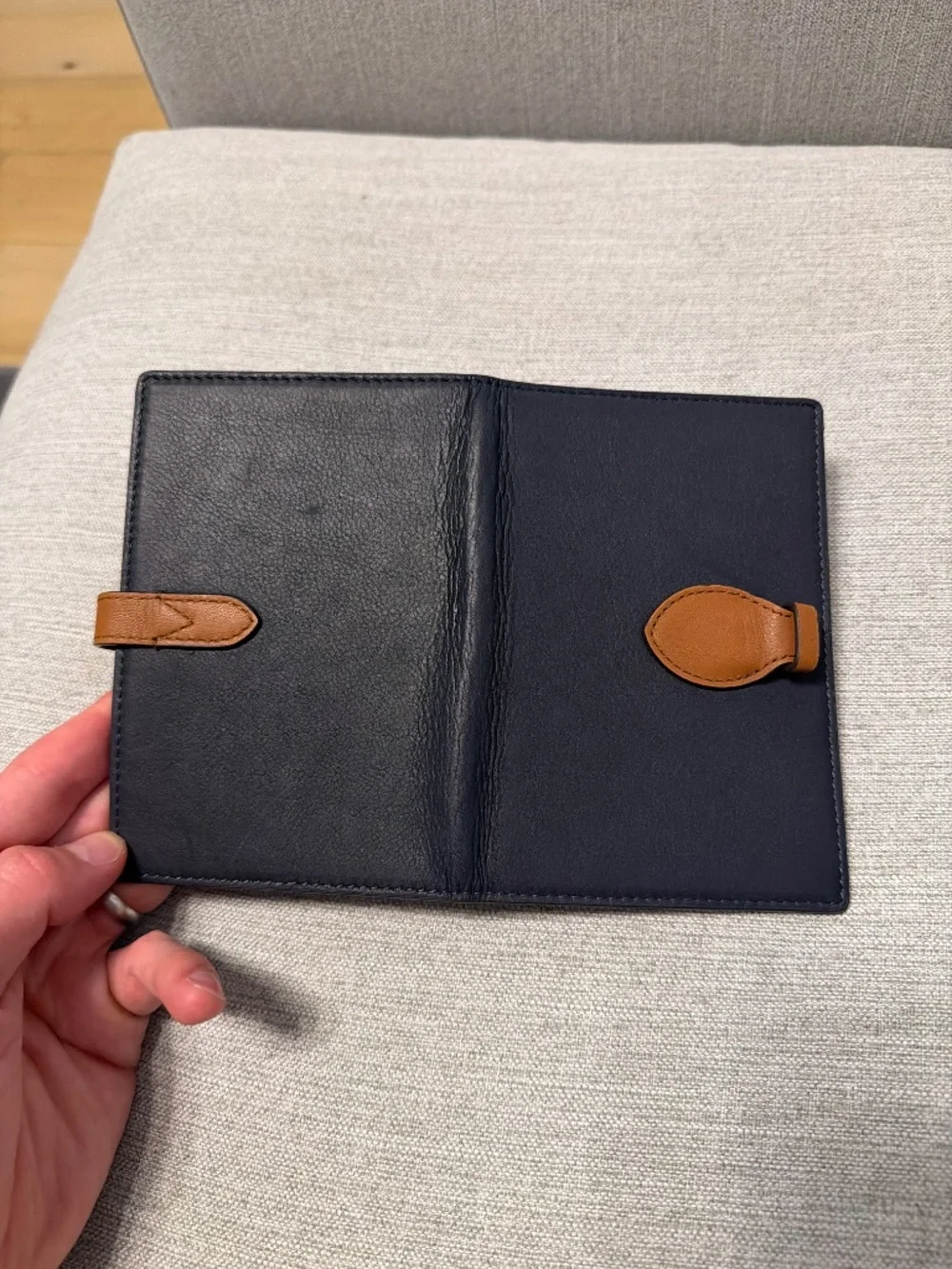 Ralph Lauren Navy Leather Passport Holder Travel Wallet w/ Tan Strap Closure